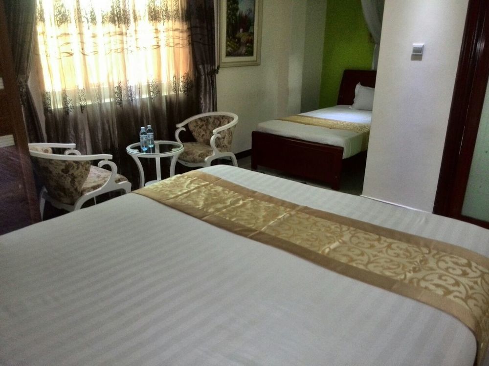 La Grande Hotel Kampala Exteriör bild